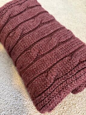 RW&CO. Cable-Knit Scarf